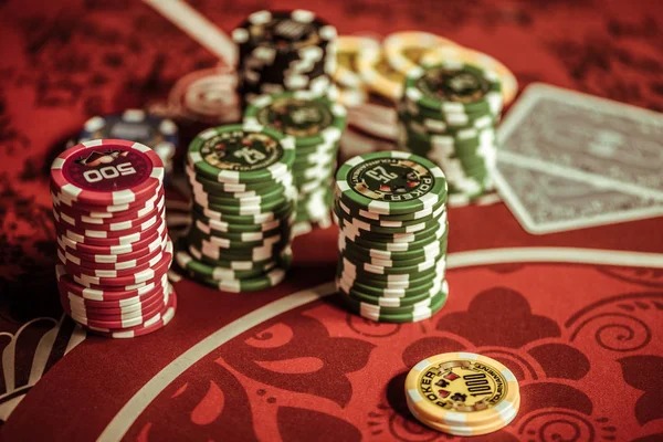 Jewels of Prosperity table interface on gengtoto link showing stake options